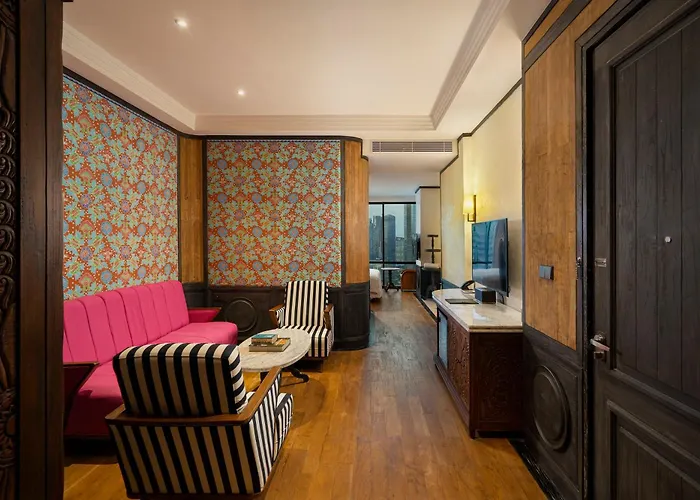 Orient , A Royal Hideaway