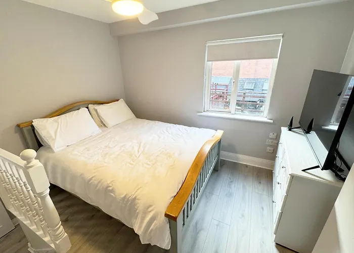 Molloys Apartments