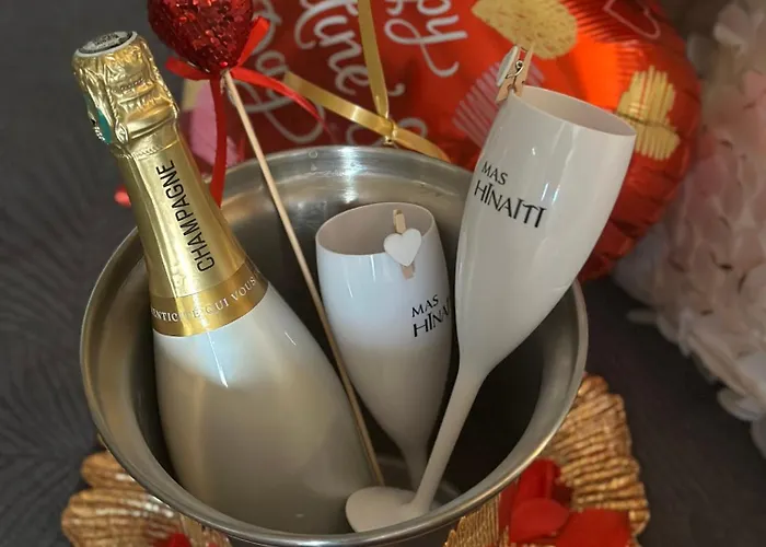 Mas Hinaiti - Suite romantique avec Spa et écran géant de cinéma