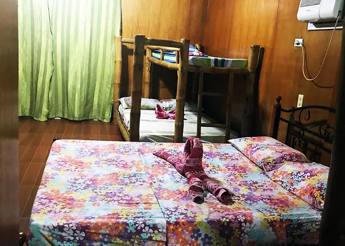 Hotel near College: Cebu Guest Inn