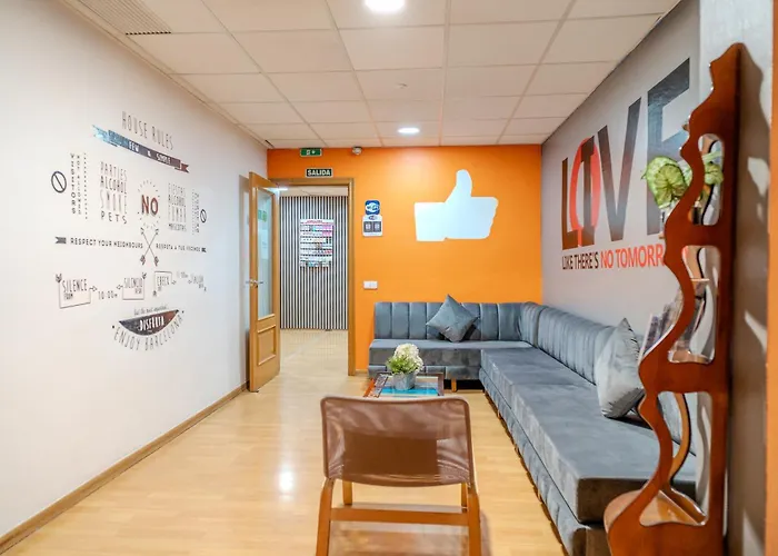 Holidaysbcn Rooms
