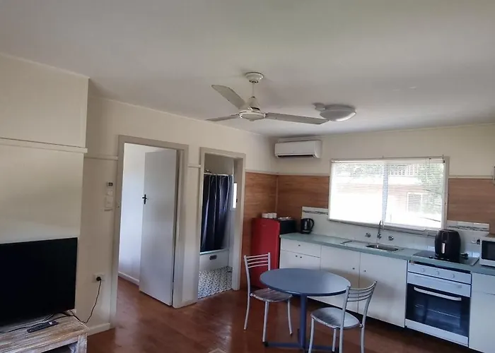 Park Beach Holiday Cabins