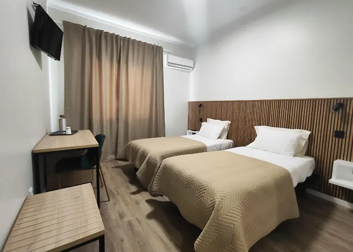 Hotel céntrico: Residencial Centro Comercial Avenida Bragashopping