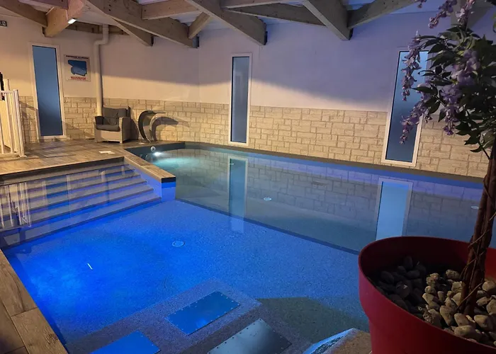 Hôtel Calme Des Pins&Spa