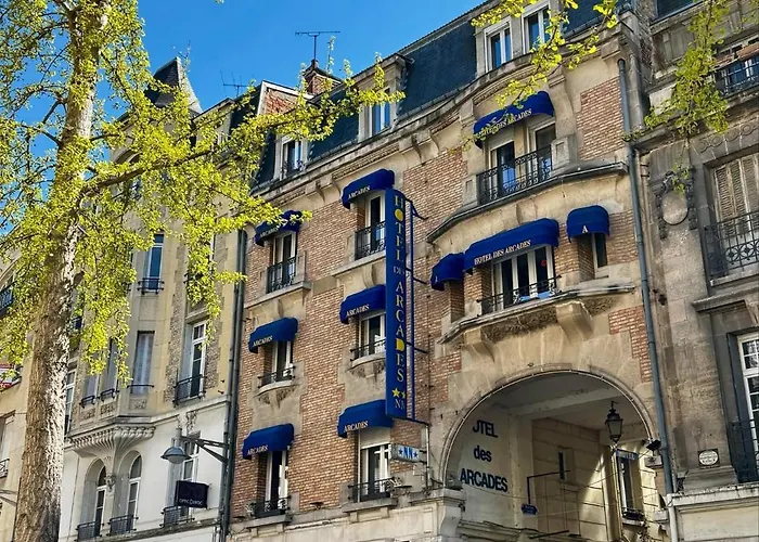 Des Arcades