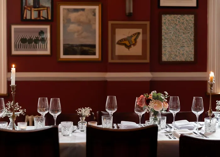 Romantic hotels Drayton Court
