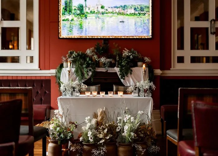 Romantic hotels Drayton Court