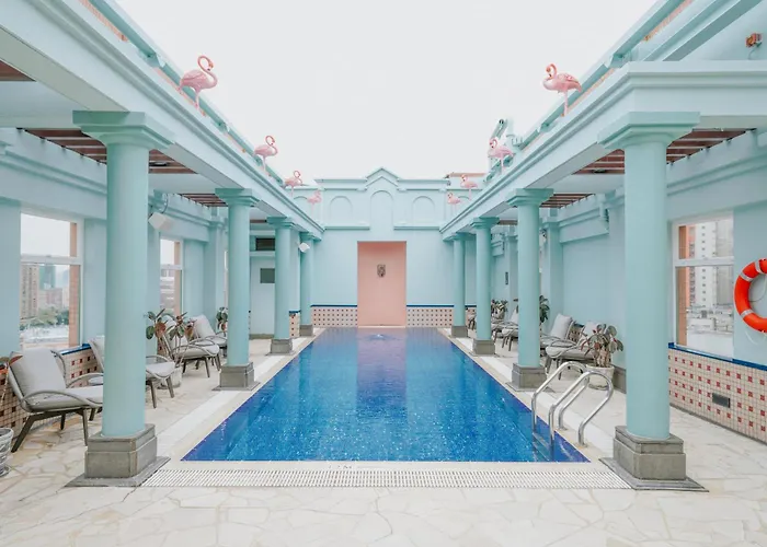 Dog friendly hotels Eaton Hk