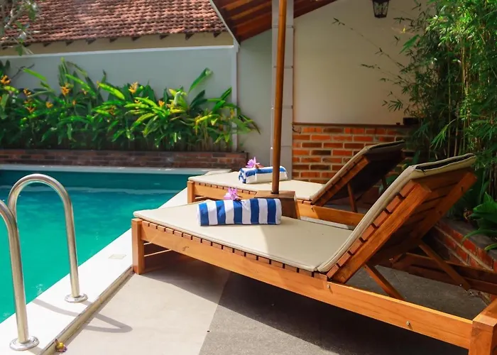Сity center hotels Moana La Vie - Polhena