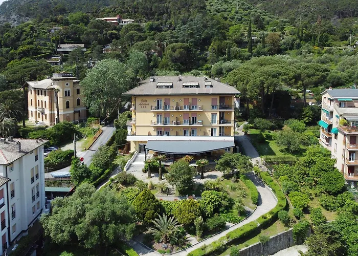Cheap hotels Villa Adriana