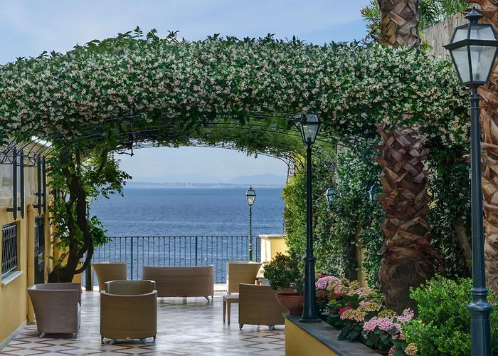 Imperial Hotel Tramontano