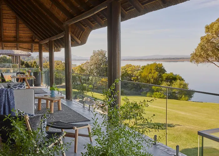 Thatch House Boutique , Hermanus