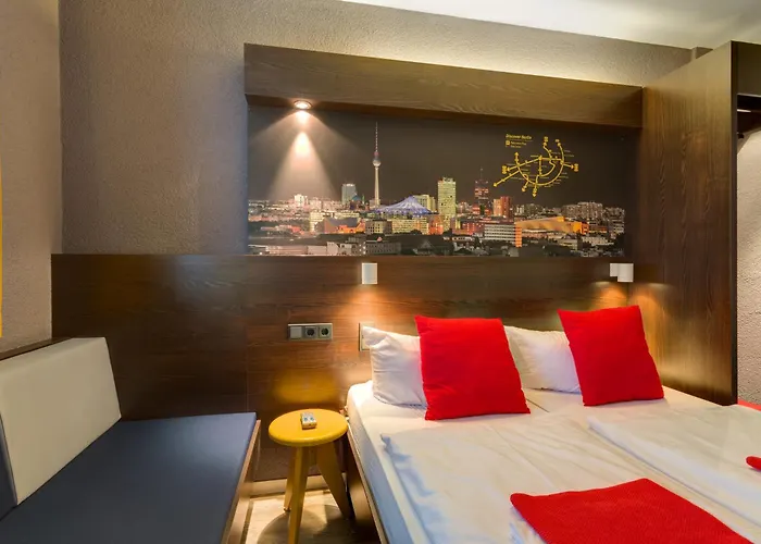 3 star hotels Meininger Berlin Hauptbahnhof