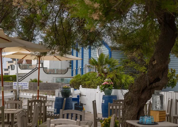 Beach hotel: The Beachcroft Hotel, BW Signature Collection