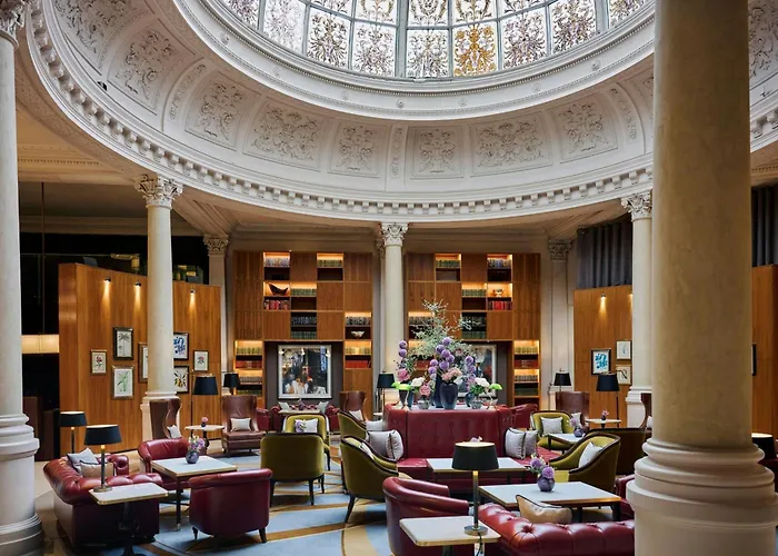 Hotels with tennis Threadneedles, Autograph Collection