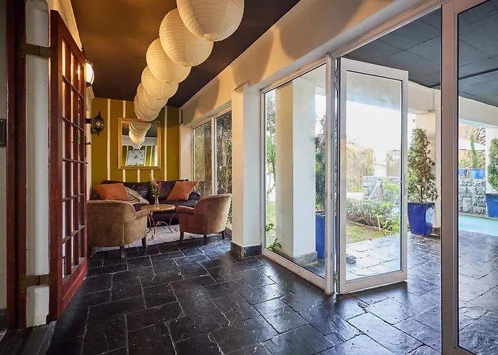 Boord Guest House