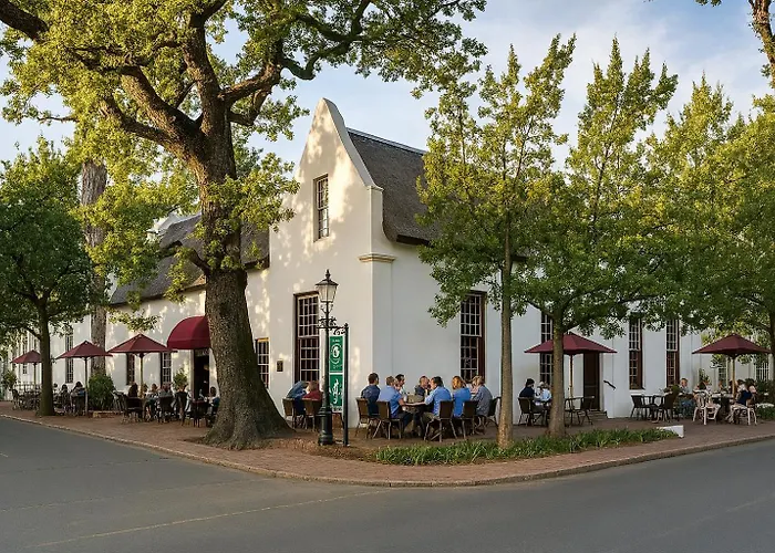 Cheap hotel: The Stellenbosch Hotel