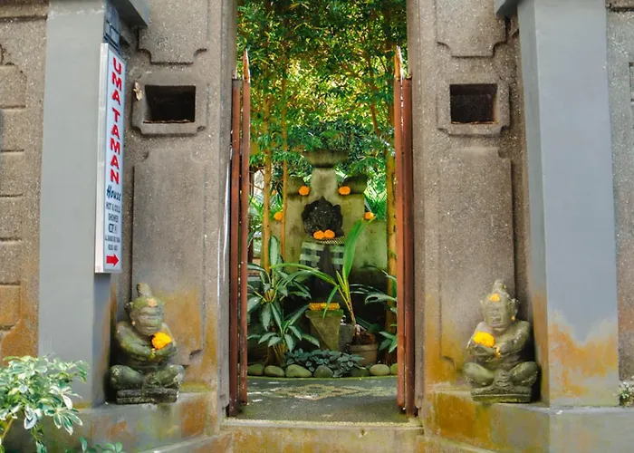 Uma Taman House