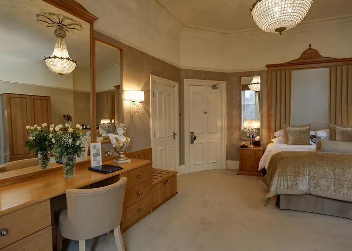 Dog friendly hotels Dean Court