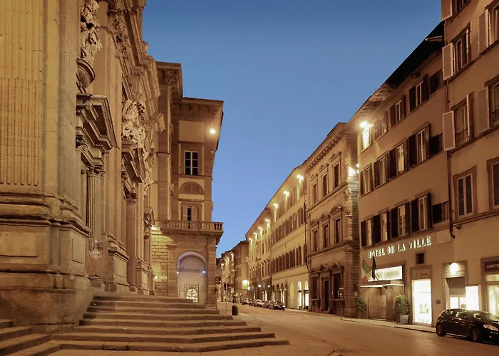 Pet Friendly hotel: Hotel De La Ville