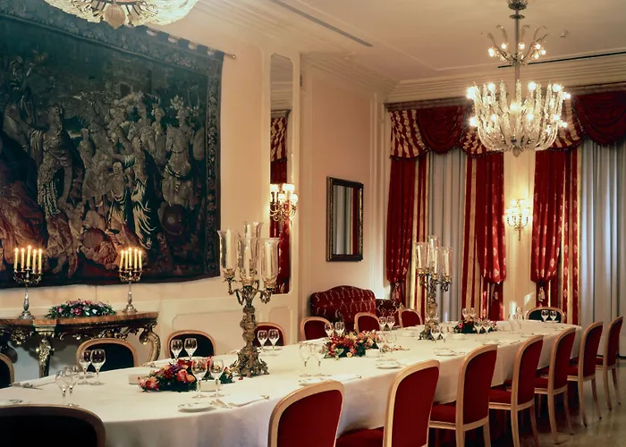 Grand Et De Milan - The Leading s Of The World