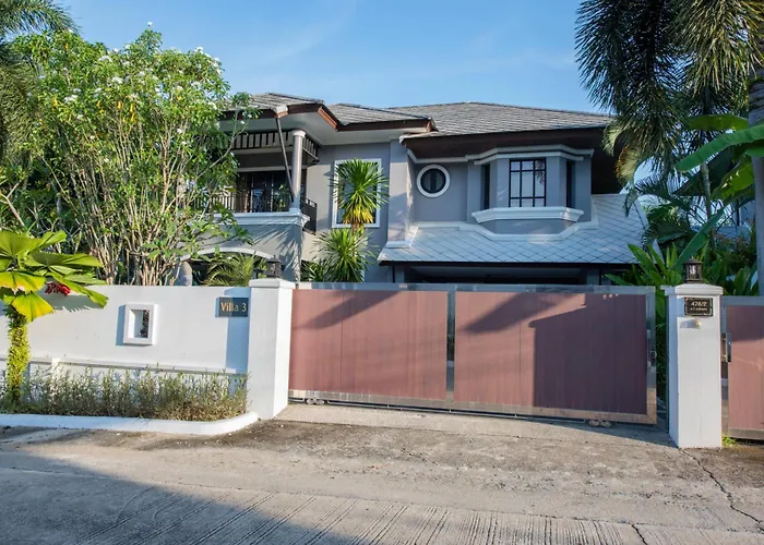 Baan Santhiya Private Pool Villas - Free Tuk-Tuk Service To The Beach!