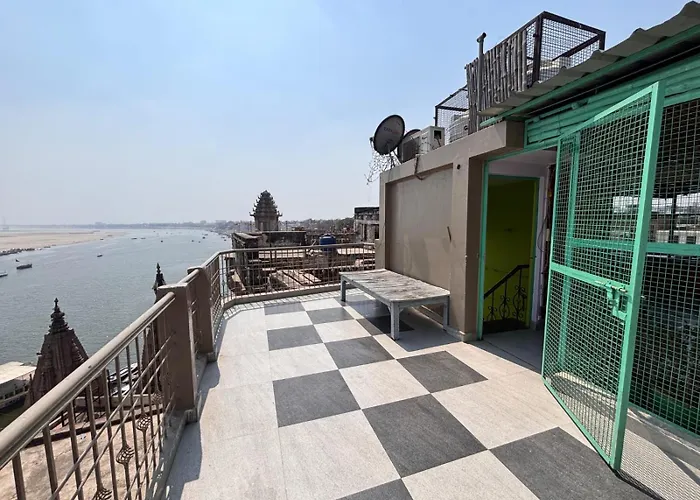 Bhadra Kali Guest House