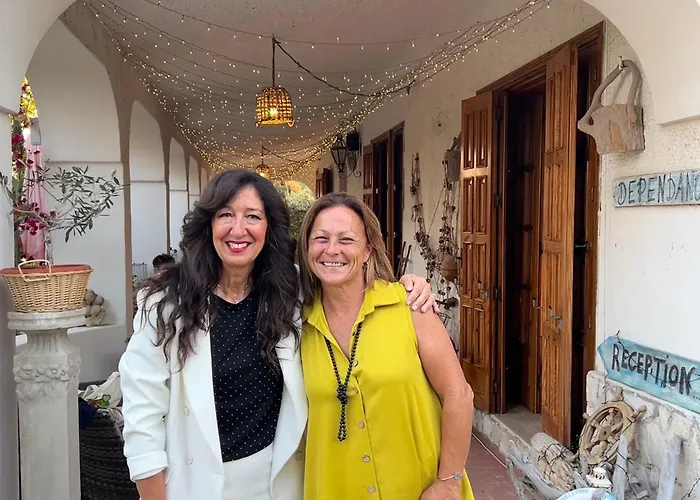 Villa Anna Guesthouse - Salento Airport Stay & Free Parking