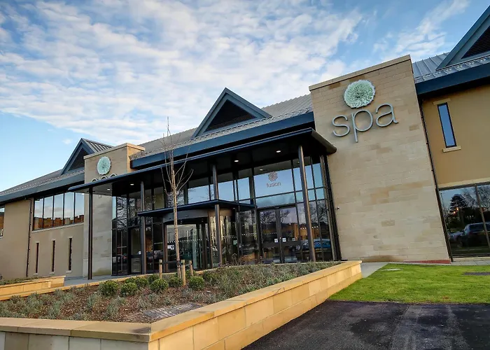 Hotels with pool Ramside Hall , Golf & Spa