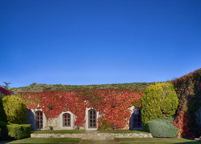 Hotel de lujo: El Castell De Ciutat - Relais & Chateaux
