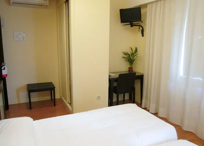 Hotel Los Jeronimos Y Terraza Monasterio (Adults Only)