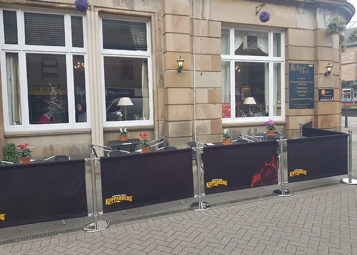 Pet Friendly hotel: The Royal Hotel