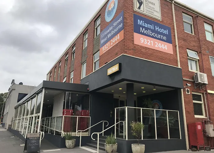 Cheap hotel: Miami Hotel Melbourne