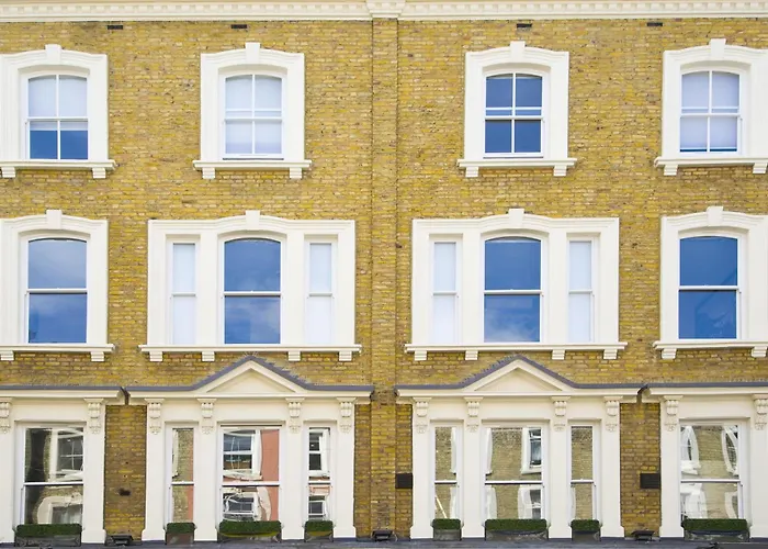 London Court