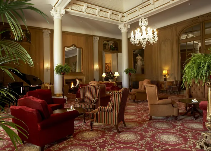 Luxury hotel only: Luton Hoo Hotel, Golf And Spa