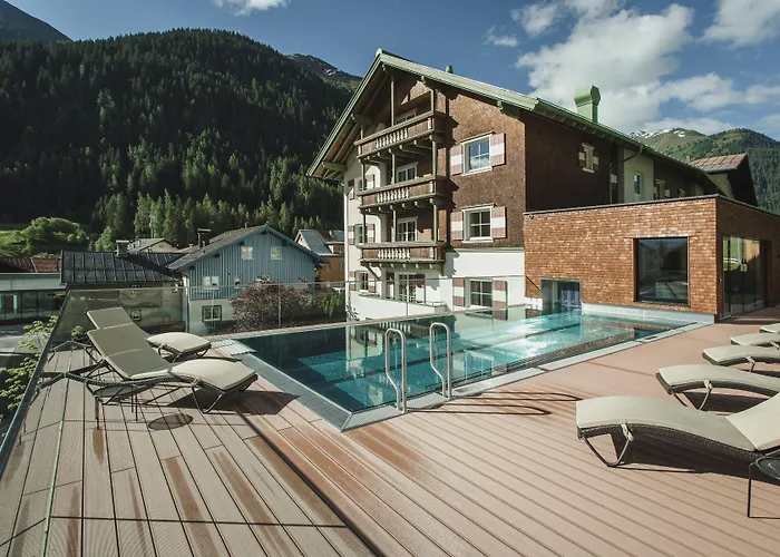 Romantisches Hotel: Hotel Schwarzer Adler - Sport&Spa