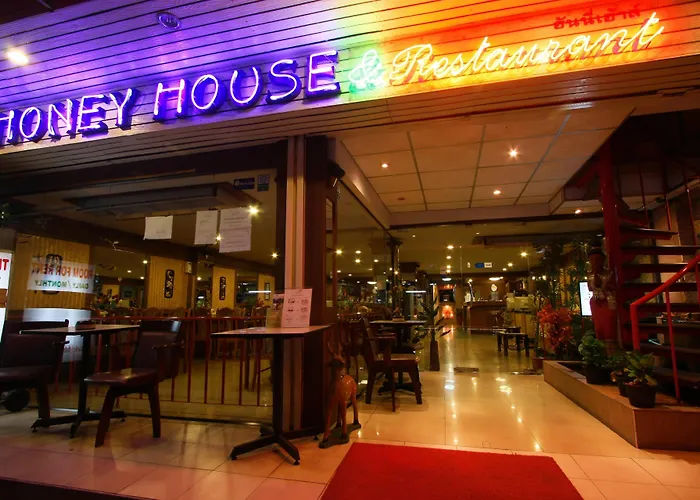 Hotel nahe College: Honey House 2