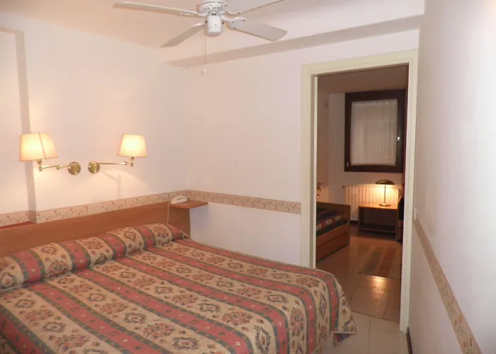 Al Campaniel Bed And Breakfast