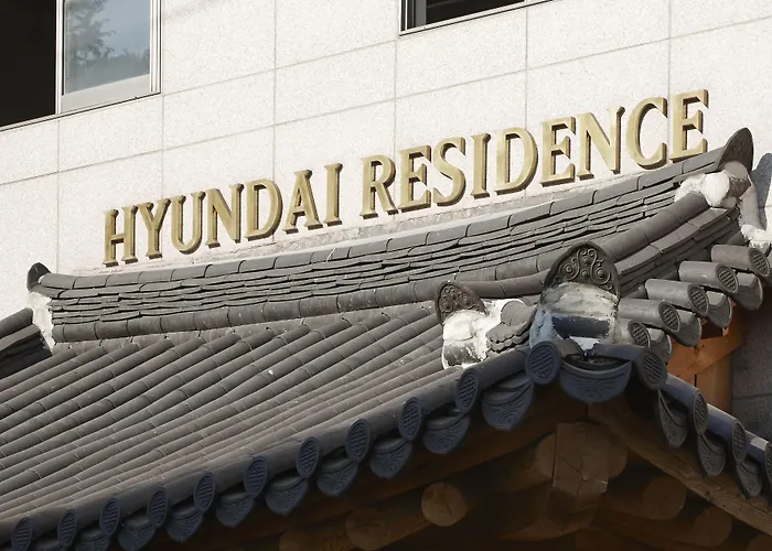 Vacation rental: Hyundai Residence