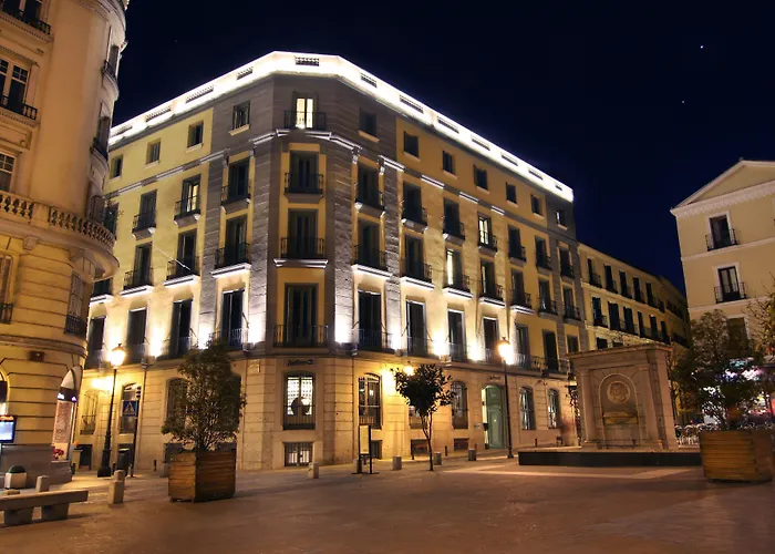 Сity center hotels Radisson Blu , Madrid Prado
