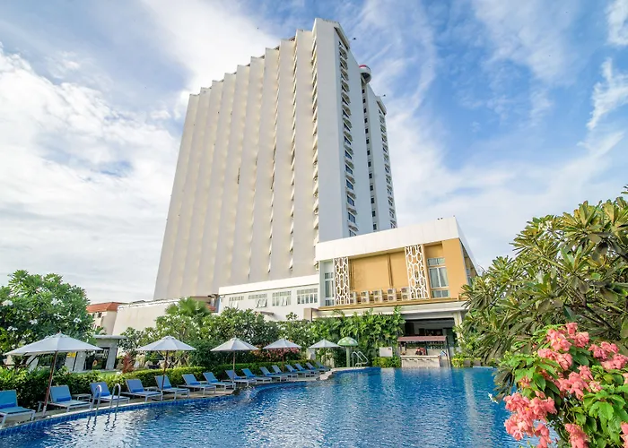 Golden Beach Cha-Am Hotel