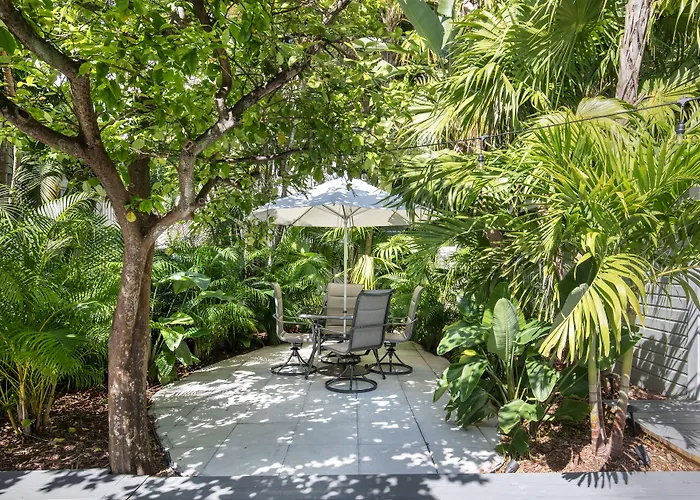 Southernmost Inn Adult Exclusive