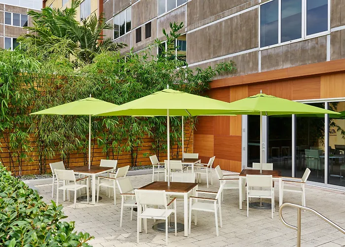 Element Miami International Airport