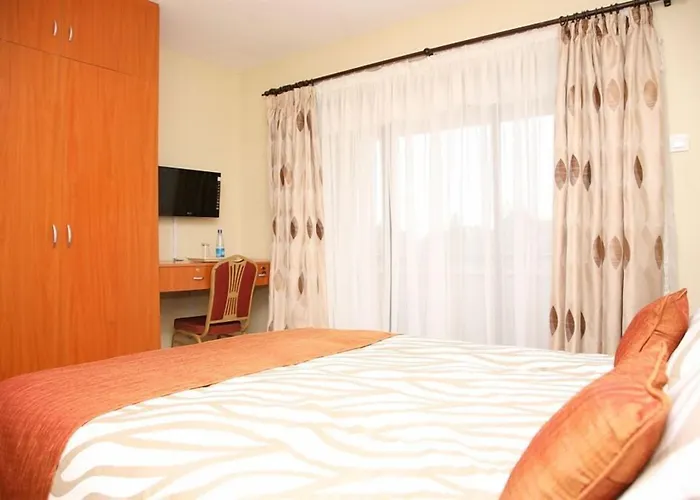 Pet Friendly hotel: Nairobi Transit Hotel
