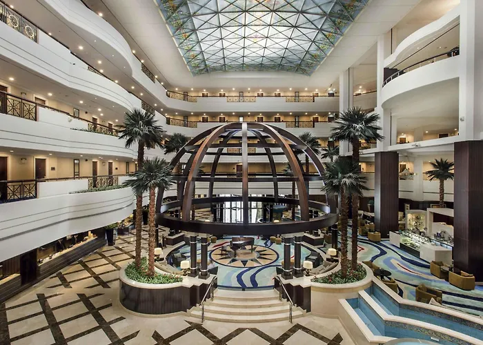 Jacuzzi-Hotel: Moevenpick Grand Al Bustan