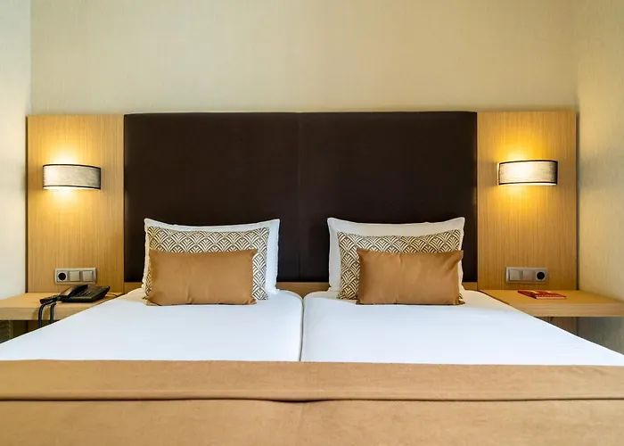 Cheap hotel: Hotel Constanza