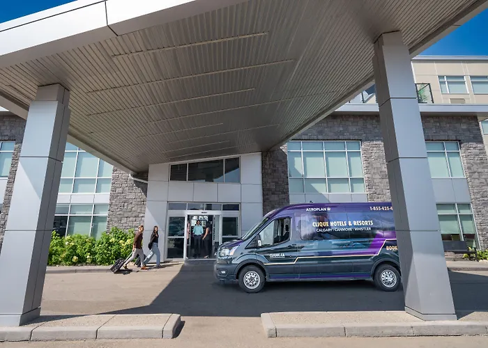 Applause Hotel Calgary Airport By Clique