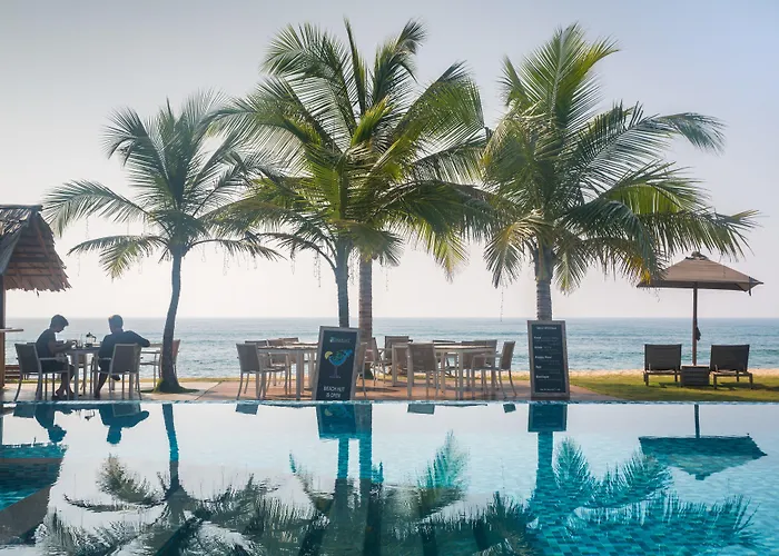Sri Sharavi Beach Villas & Spa - With 43 Metre Saltwater Infinity Pool