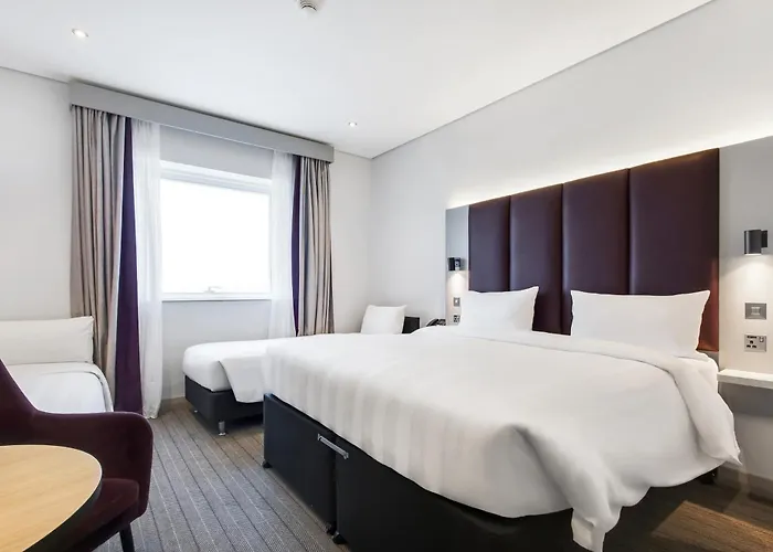 Premier Inn Dubai International Airport - An Emirates Group Company