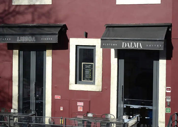 Resort: Dalma Old Town - Castelo